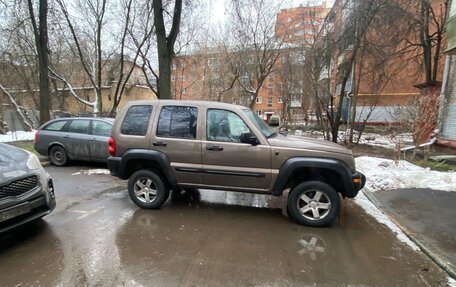 Jeep Liberty (North America) I, 2002 год, 560 000 рублей, 6 фотография