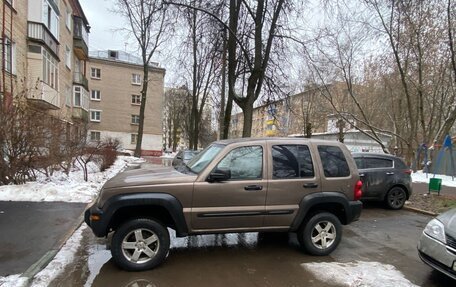 Jeep Liberty (North America) I, 2002 год, 560 000 рублей, 4 фотография