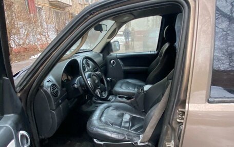 Jeep Liberty (North America) I, 2002 год, 560 000 рублей, 3 фотография