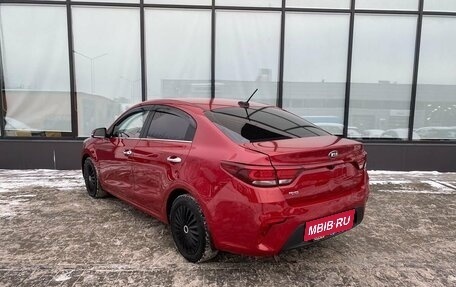 KIA Rio IV, 2017 год, 1 370 000 рублей, 3 фотография