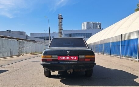 BMW 5 серия, 1985 год, 200 000 рублей, 3 фотография