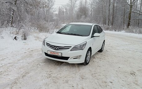 Hyundai Solaris II рестайлинг, 2016 год, 1 200 000 рублей, 5 фотография