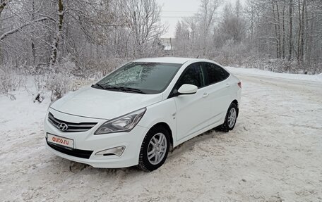 Hyundai Solaris II рестайлинг, 2016 год, 1 200 000 рублей, 13 фотография