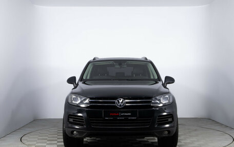 Volkswagen Touareg III, 2013 год, 1 970 000 рублей, 2 фотография