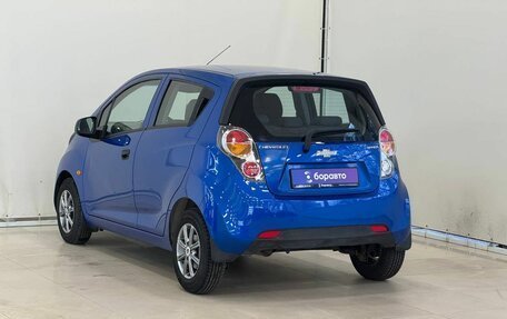 Chevrolet Spark III, 2011 год, 550 000 рублей, 7 фотография