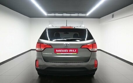 KIA Sorento II рестайлинг, 2015 год, 1 945 000 рублей, 4 фотография