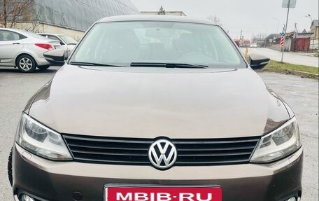 Volkswagen Jetta VI, 2012 год, 1 150 000 рублей, 5 фотография