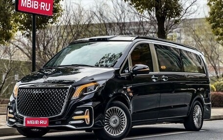 Mercedes-Benz Vito, 2023 год, 8 400 000 рублей, 1 фотография