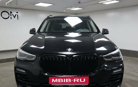 BMW X5, 2018 год, 6 490 000 рублей, 3 фотография