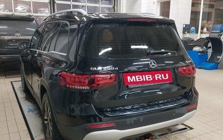 Mercedes-Benz GLB, 2020 год, 3 814 000 рублей, 3 фотография