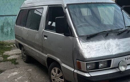 Toyota MasterAce Surf, 1988 год, 305 000 рублей, 3 фотография