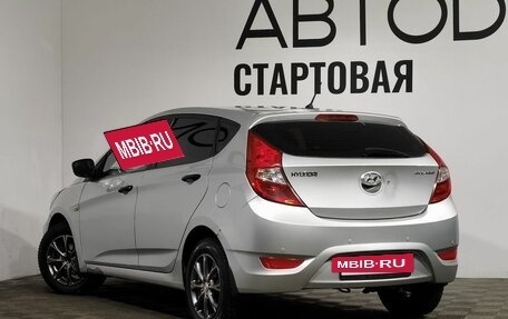 Hyundai Solaris II рестайлинг, 2011 год, 730 000 рублей, 17 фотография