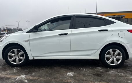 Hyundai Solaris II рестайлинг, 2013 год, 875 000 рублей, 6 фотография