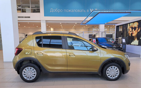 Renault Sandero II рестайлинг, 2016 год, 857 000 рублей, 4 фотография