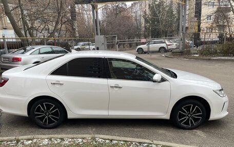 Toyota Camry, 2017 год, 2 450 000 рублей, 8 фотография