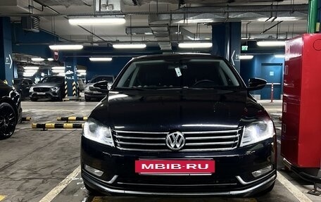 Volkswagen Passat B7, 2011 год, 1 430 000 рублей, 10 фотография