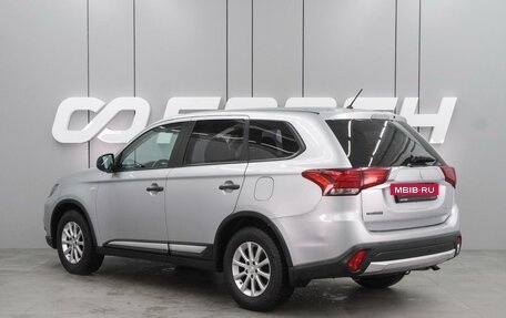 Mitsubishi Outlander III рестайлинг 3, 2016 год, 1 599 000 рублей, 2 фотография