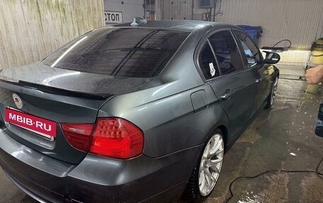 BMW 3 серия, 2009 год, 1 300 000 рублей, 10 фотография