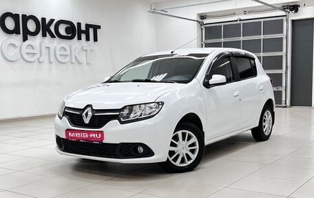 Renault Sandero II рестайлинг, 2015 год, 860 000 рублей, 1 фотография