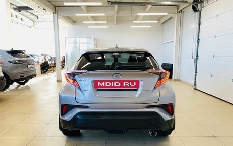 Toyota C-HR I рестайлинг, 2016 год, 2 249 000 рублей, 5 фотография