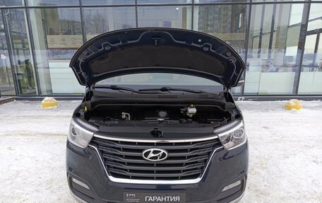 Hyundai H-1 II рестайлинг, 2019 год, 3 349 000 рублей, 11 фотография