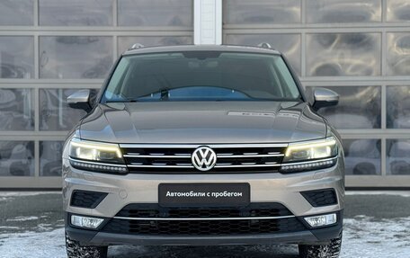 Volkswagen Tiguan II, 2017 год, 2 750 000 рублей, 2 фотография