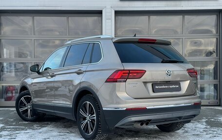 Volkswagen Tiguan II, 2017 год, 2 750 000 рублей, 19 фотография