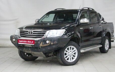 Toyota Hilux VII, 2014 год, 2 500 000 рублей, 1 фотография