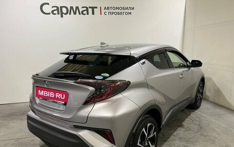 Toyota C-HR I рестайлинг, 2017 год, 2 050 000 рублей, 7 фотография