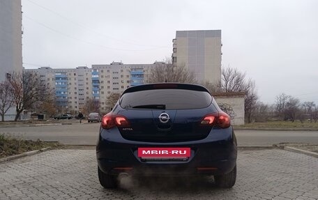 Opel Astra J, 2012 год, 1 150 000 рублей, 5 фотография