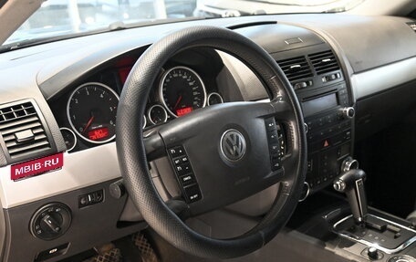 Volkswagen Touareg III, 2007 год, 980 990 рублей, 2 фотография