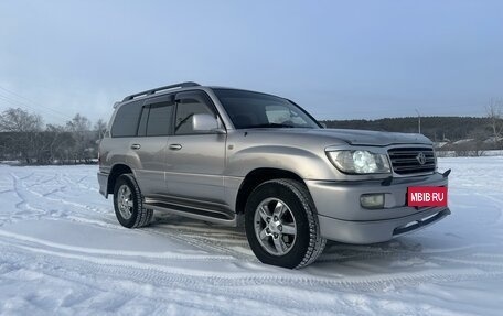 Toyota Land Cruiser 100 рестайлинг 2, 2003 год, 1 990 000 рублей, 3 фотография