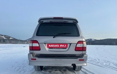 Toyota Land Cruiser 100 рестайлинг 2, 2003 год, 1 990 000 рублей, 5 фотография