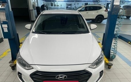 Hyundai Elantra VI рестайлинг, 2018 год, 1 290 000 рублей, 2 фотография