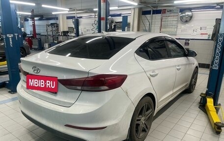 Hyundai Elantra VI рестайлинг, 2018 год, 1 290 000 рублей, 4 фотография