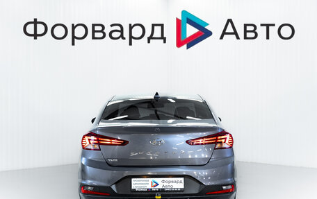 Hyundai Elantra VI рестайлинг, 2019 год, 1 550 000 рублей, 6 фотография