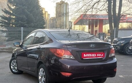 Hyundai Solaris II рестайлинг, 2012 год, 789 000 рублей, 5 фотография