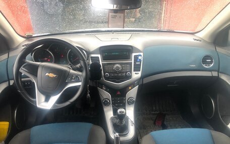 Chevrolet Cruze II, 2012 год, 800 000 рублей, 8 фотография