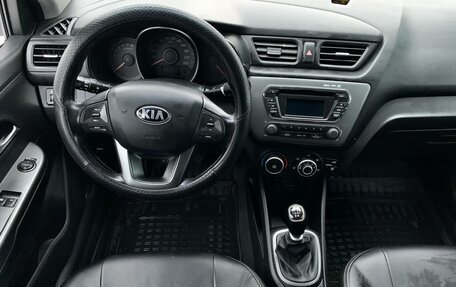 KIA Rio III рестайлинг, 2015 год, 950 000 рублей, 11 фотография