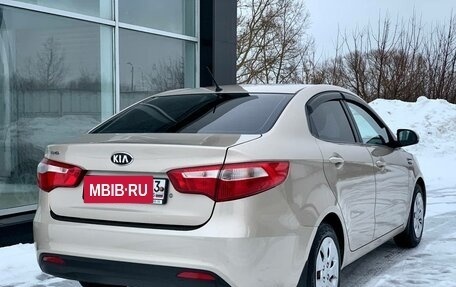 KIA Rio III рестайлинг, 2015 год, 950 000 рублей, 8 фотография