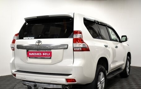 Toyota Land Cruiser Prado 150 рестайлинг 2, 2016 год, 3 550 000 рублей, 4 фотография