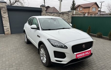 Jaguar E-Pace, 2019 год, 3 500 000 рублей, 4 фотография