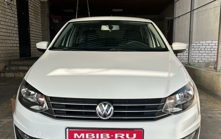 Volkswagen Polo VI (EU Market), 2018 год, 1 320 000 рублей, 1 фотография