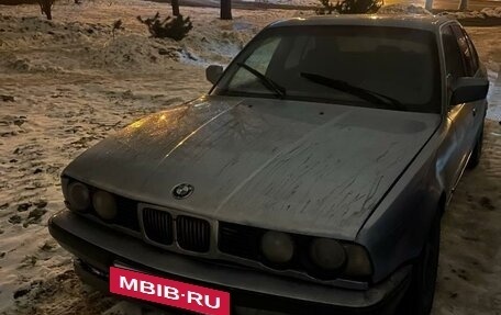 BMW 5 серия, 1991 год, 300 000 рублей, 2 фотография