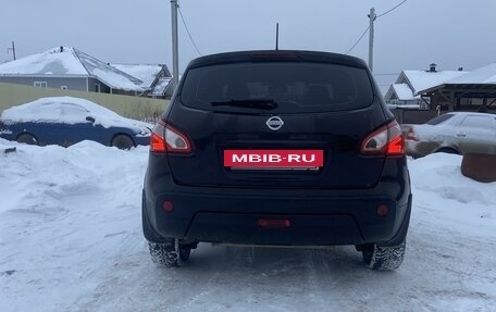 Nissan Qashqai, 2011 год, 925 000 рублей, 2 фотография