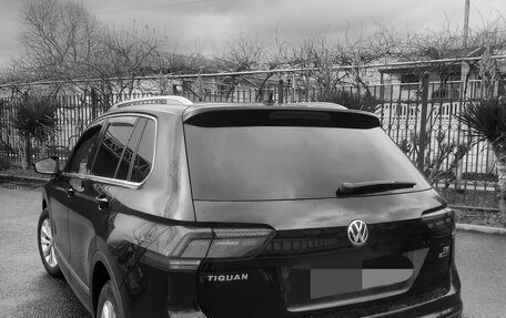 Volkswagen Tiguan II, 2017 год, 2 200 000 рублей, 11 фотография