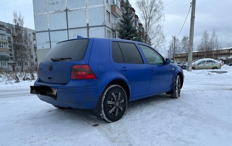 Volkswagen Golf IV, 2001 год, 400 000 рублей, 3 фотография