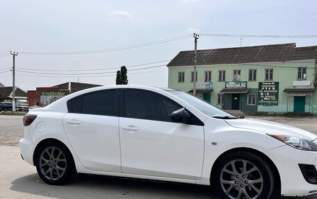 Mazda 3, 2011 год, 850 000 рублей, 3 фотография