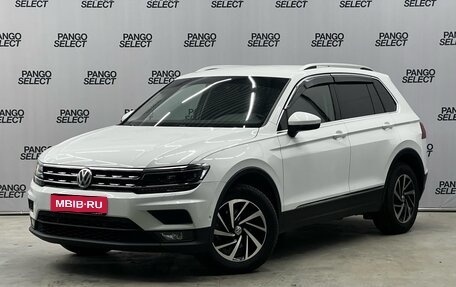 Volkswagen Tiguan II, 2018 год, 2 420 000 рублей, 1 фотография