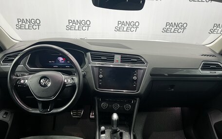 Volkswagen Tiguan II, 2018 год, 2 420 000 рублей, 9 фотография